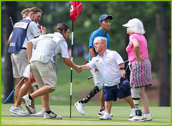 Providing access to adaptive golfers to free No-Limit golf clinics at leading golf and country clubs